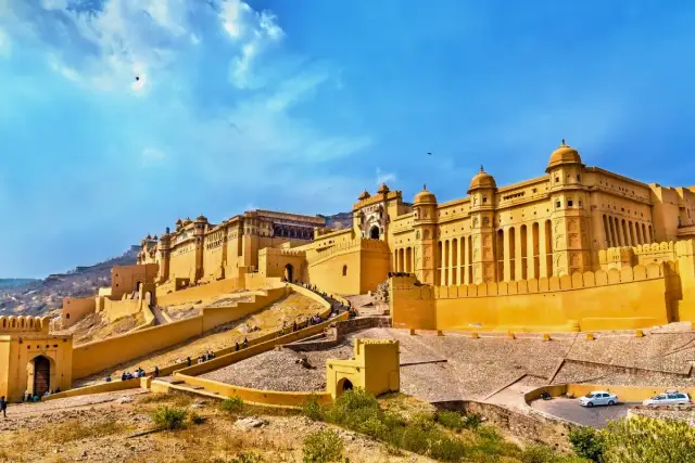 Amazing Rajasthan Tour Packages | 5 Days Royal Heritage Journey | 4 Nights 5 Days