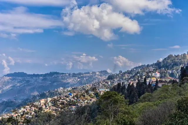 Exceptional Darjeeling Package | 2 Nights 3 Days Sittong Adventure Discovery