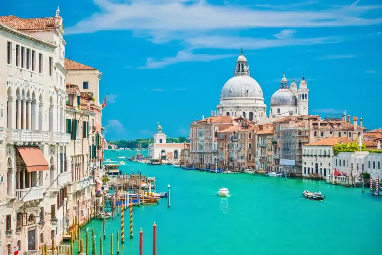 Epic Best Europe Trip Package | 5 Days 4 Nights Rome Venice Classic