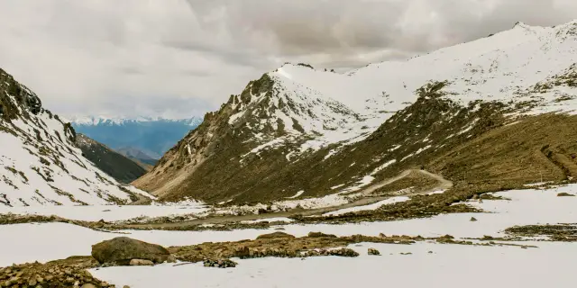Fearless 7 Days Solo Trip to Ladakh | Stirring