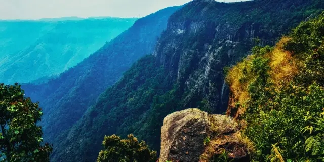 True 4 Days Mawlyngot Tea Village Meghalaya | Timeless