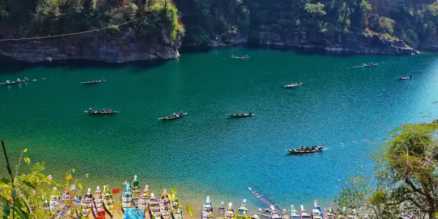Incredible 6 Days Meghalaya Tour from Delhi | Enchanting